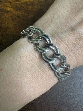 Vintage Silver-Tone Interlocking Link Bracelet